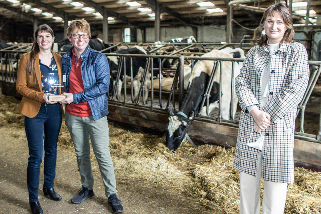 Ginny en Kris Heirbaut van Hoeveproducten Heirbaut met gedeputeerde Leentje Grillaert - copyright ID/ photo agency - Lieven Van Assche