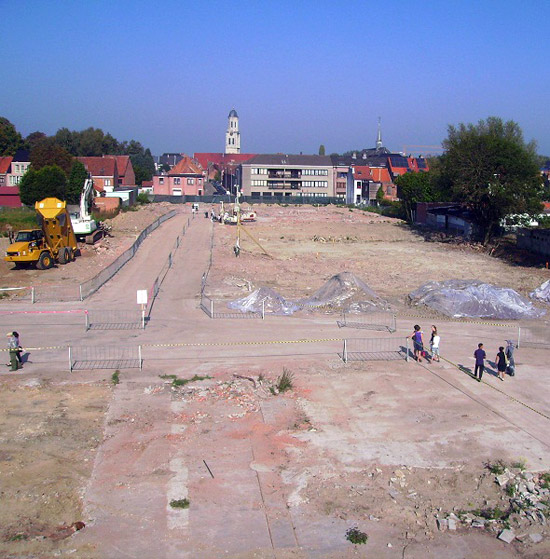 dicht bij Lokeren-centrum: het Hoedhaar-fabrieksterrein, na sloping van de gebouwen